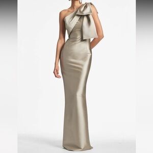 Sachin & Babi Bonnie Gown